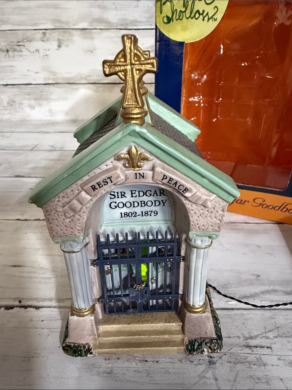 Lemax Spooky Town Tomb of Sir Edgar Goodboy Tested! See Video!